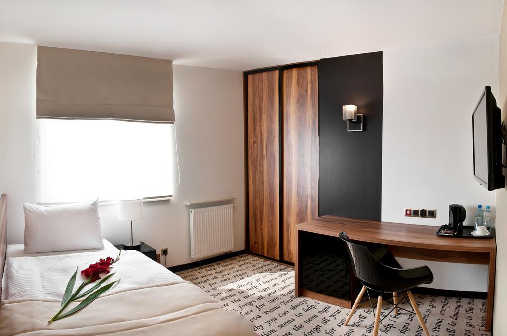 Hotel Piano ルブリン 部屋 写真